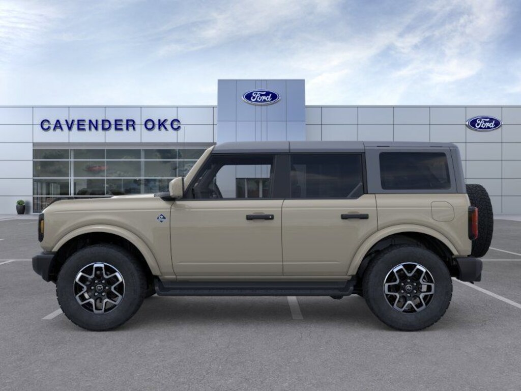 New 2026 Ford Bronco Outer Banks SUV