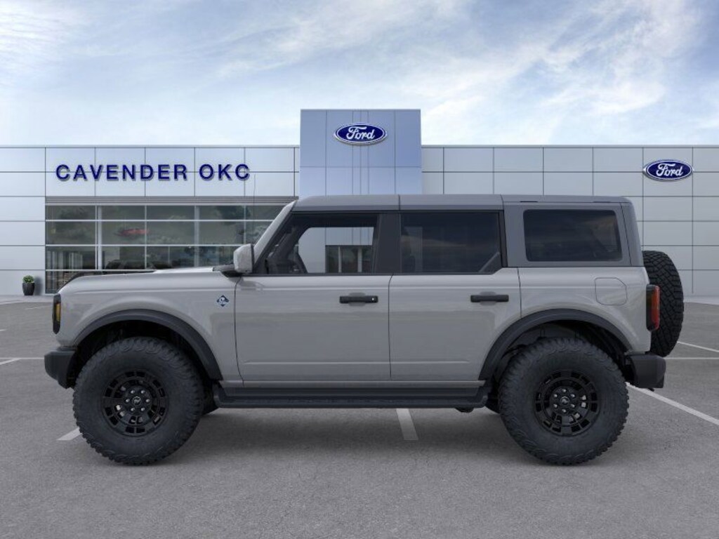 New 2026 Ford Bronco Outer Banks SUV