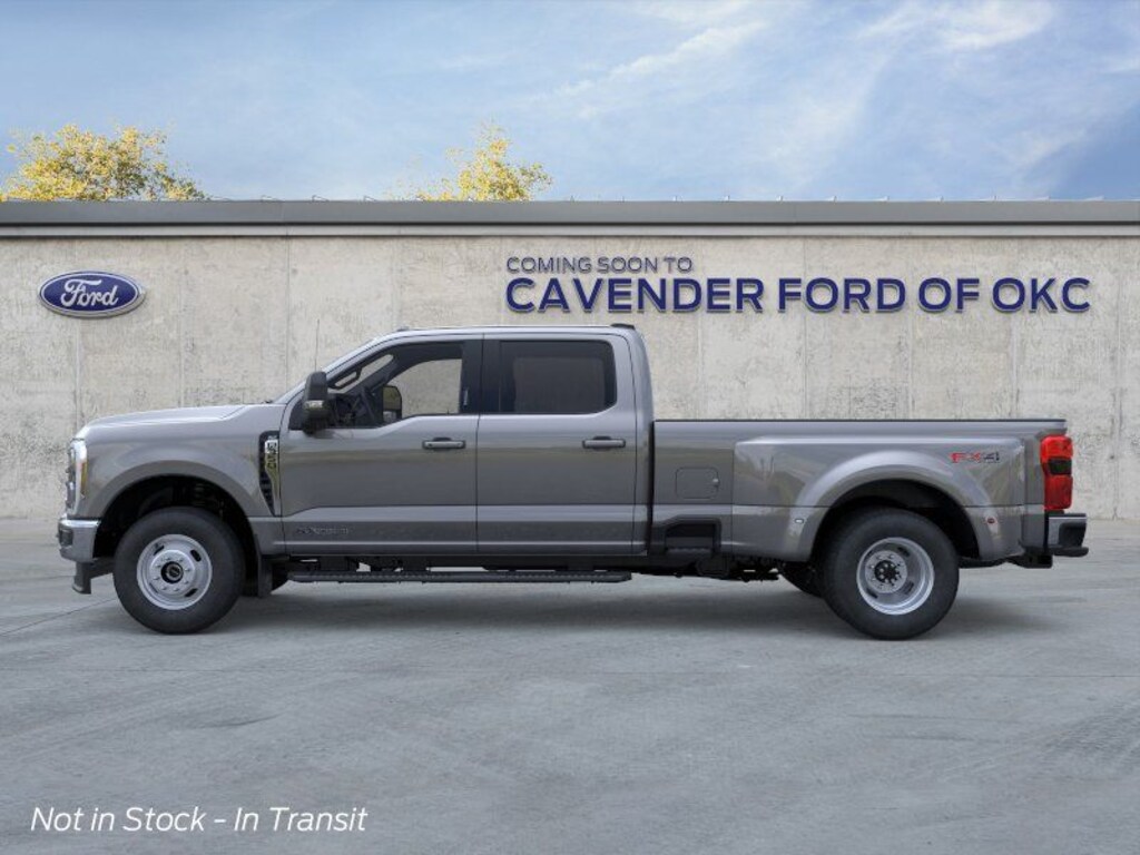 New 2026 Ford F-350SD XLT Truck Crew Cab