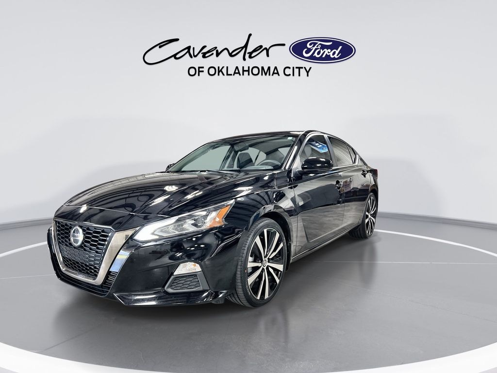 Used 2022 Nissan Altima 2.0 SR Sedan