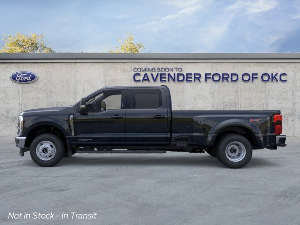 New 2026 Ford F-350SD XLT Truck Crew Cab