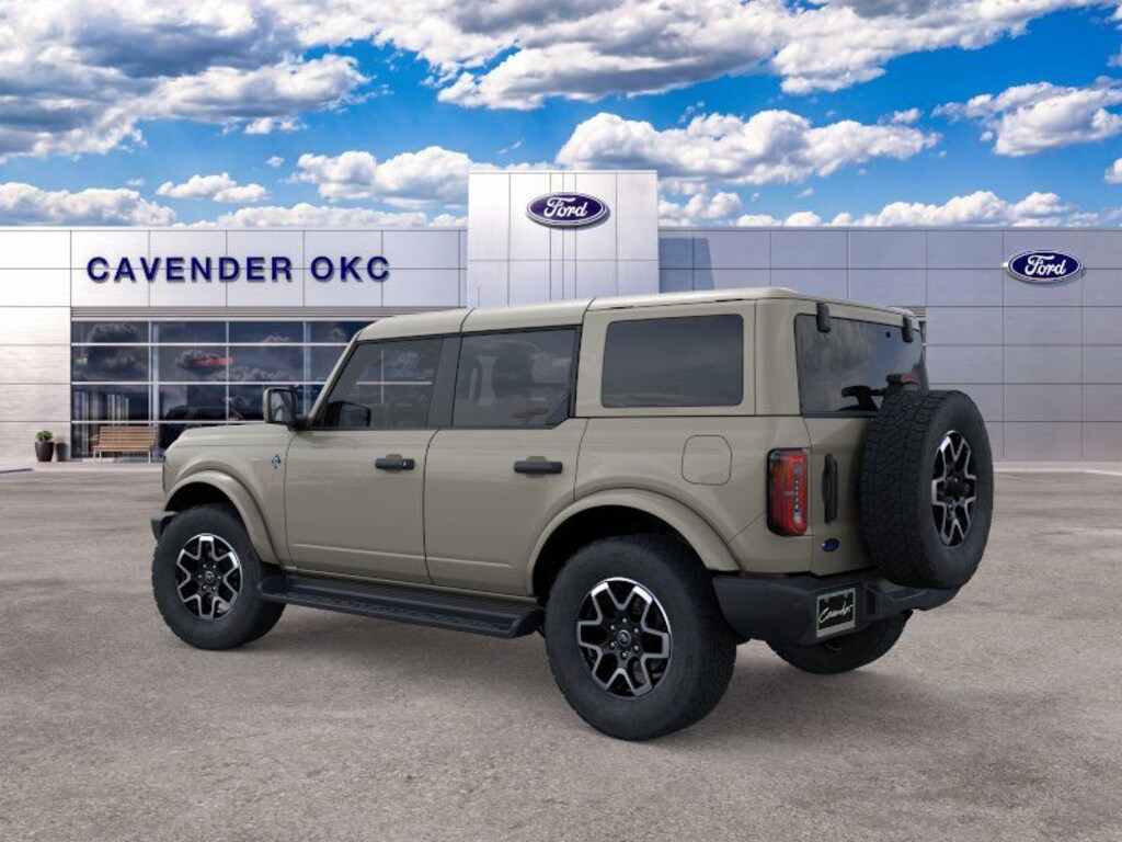 New 2026 Ford Bronco Outer Banks SUV