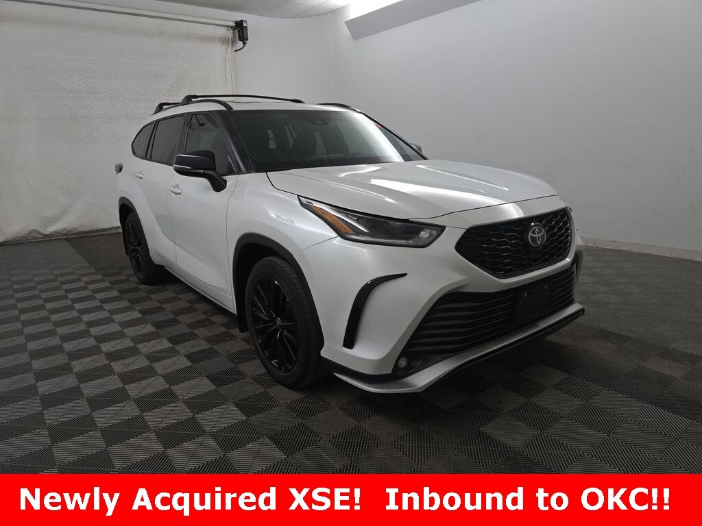 Used 2024 Toyota Highlander XSE SUV