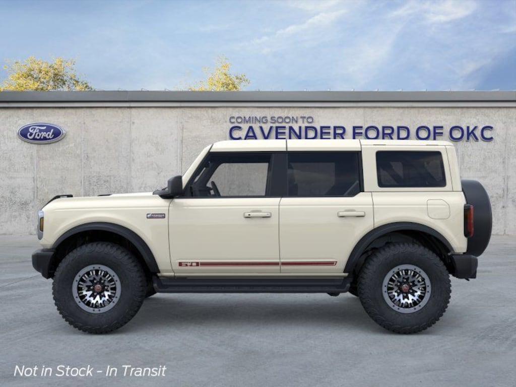 New 2026 Ford Bronco Outer Banks SUV