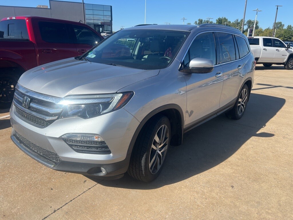 Used 2017 Honda Pilot Touring SUV