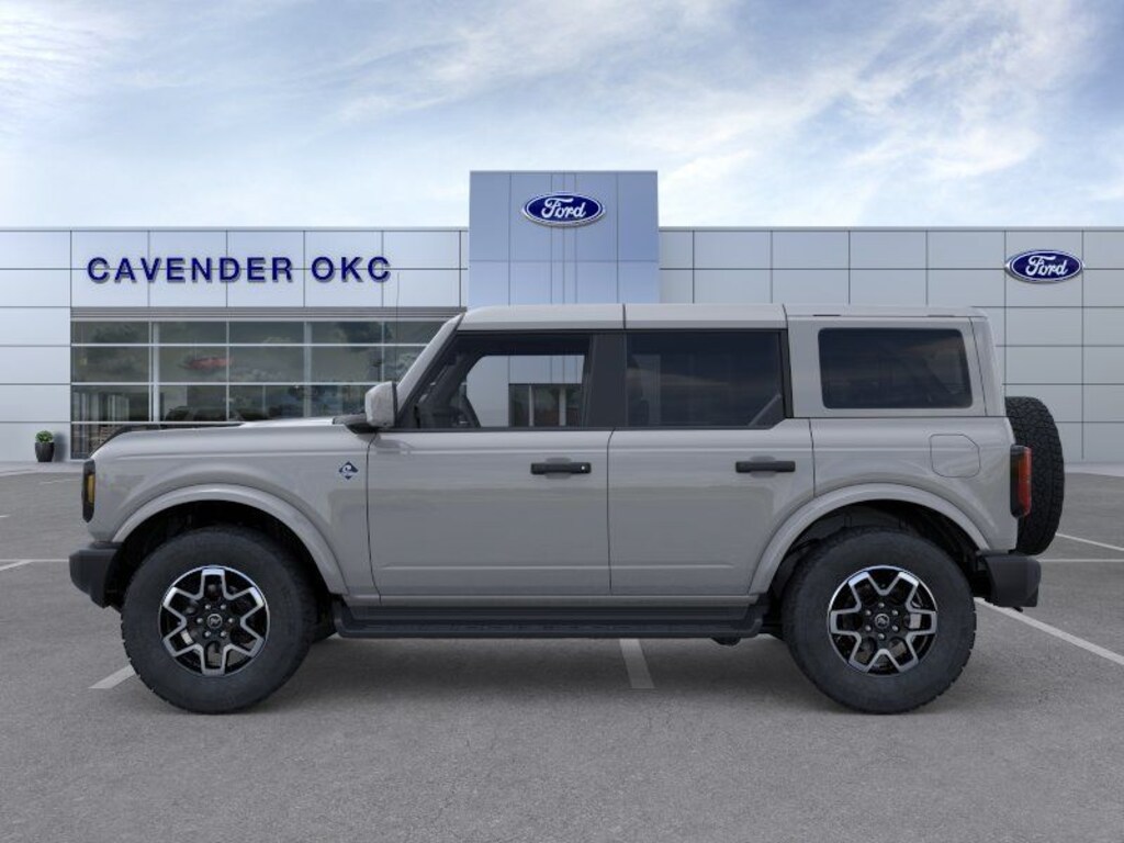 New 2026 Ford Bronco Outer Banks SUV