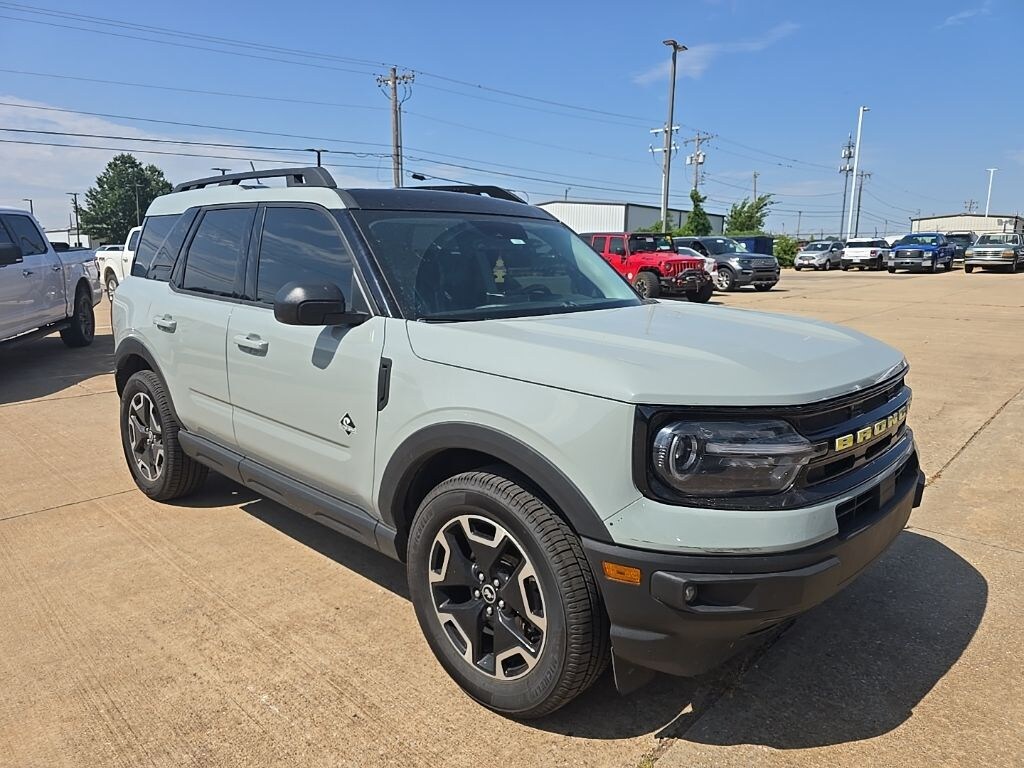 Used 2023 Ford Bronco Sport Outer Banks SUV