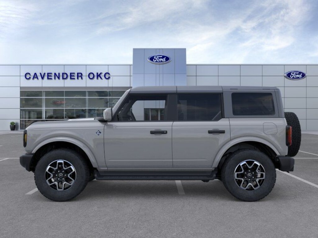 New 2026 Ford Bronco Outer Banks SUV