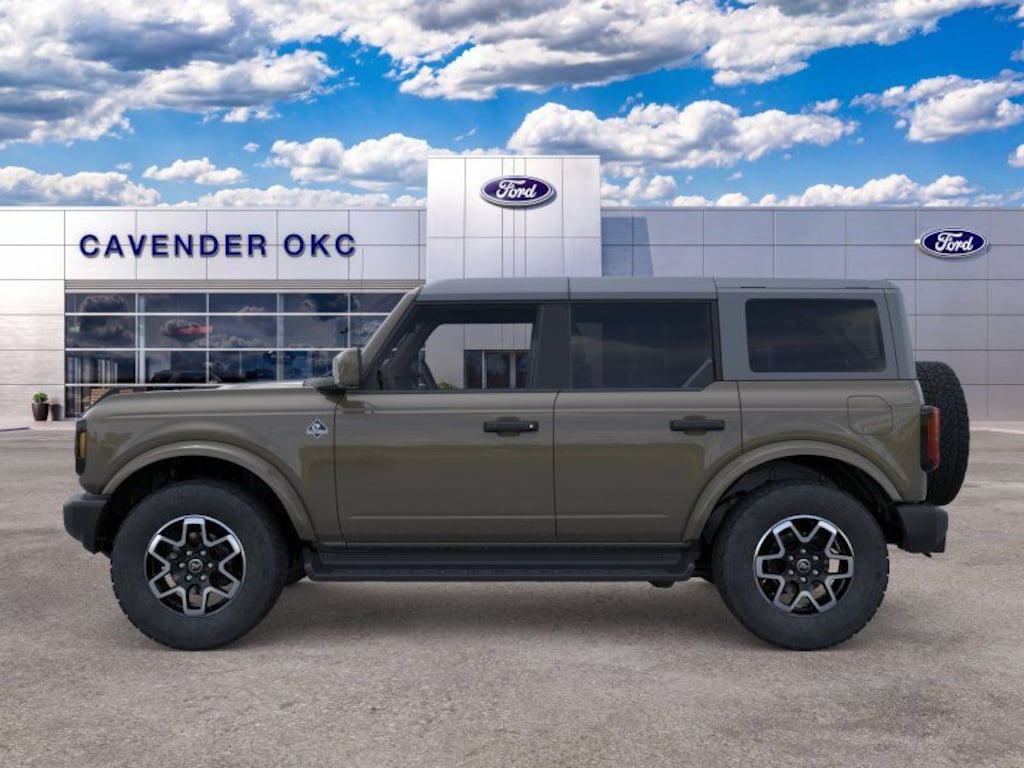New 2026 Ford Bronco Outer Banks SUV
