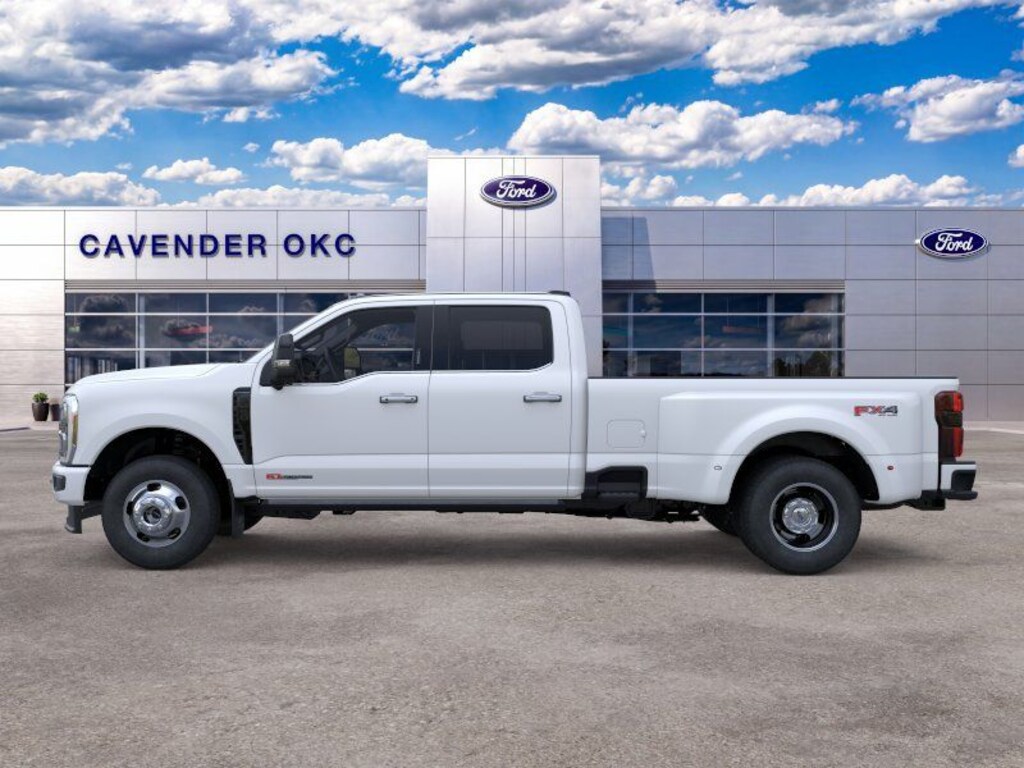 New 2026 Ford F-350SD Platinum Truck Crew Cab