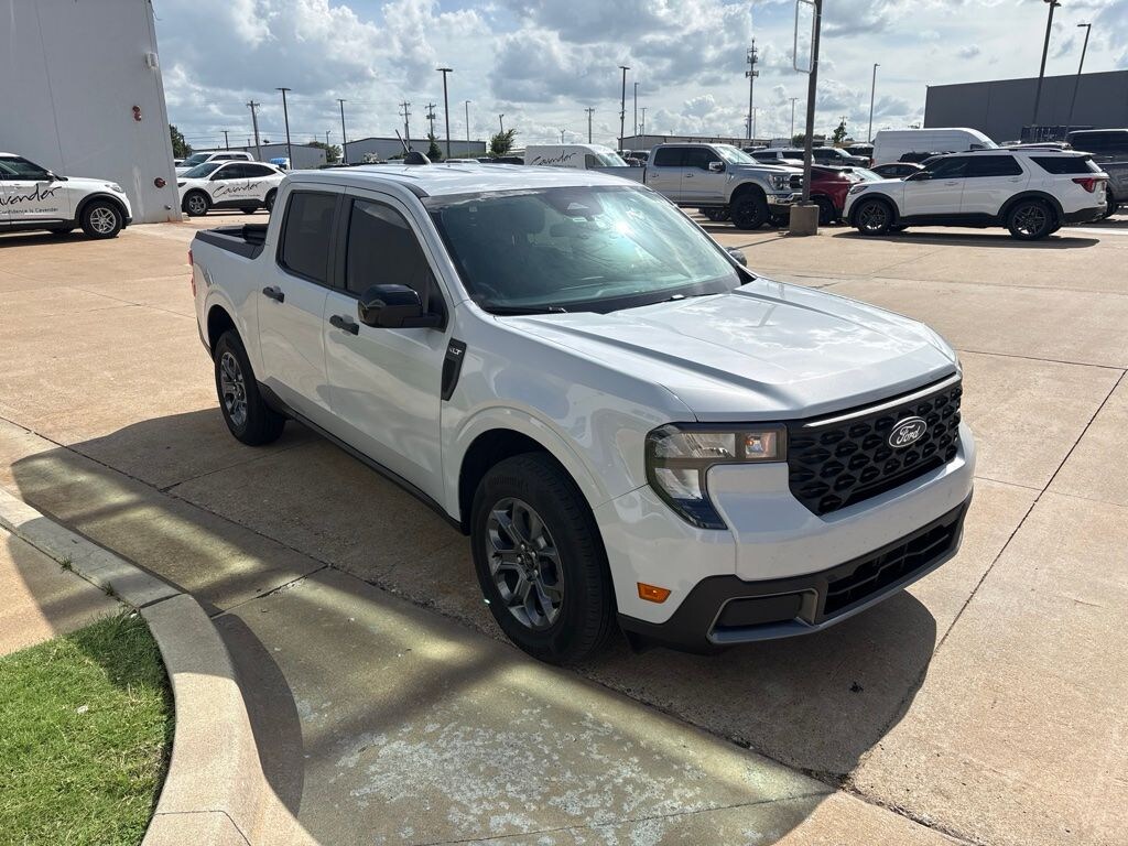 Used 2025 Ford Maverick XLT Luxury Truck