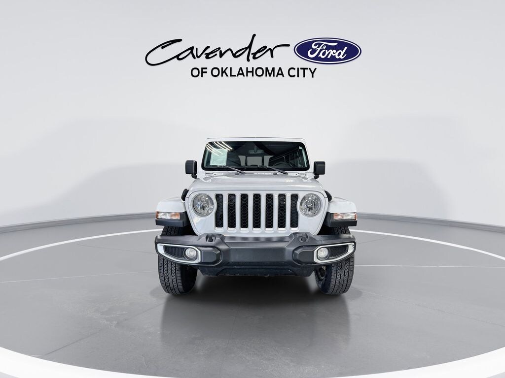 Used 2023 Jeep Gladiator Overland Truck