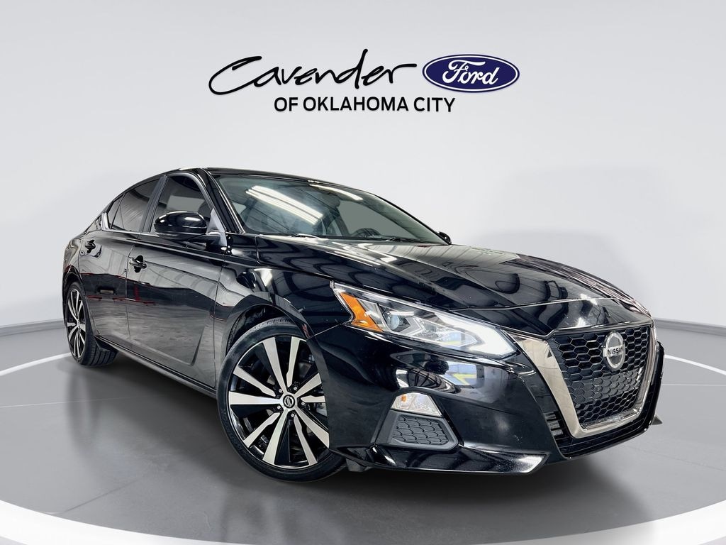 Used 2022 Nissan Altima 2.0 SR Sedan