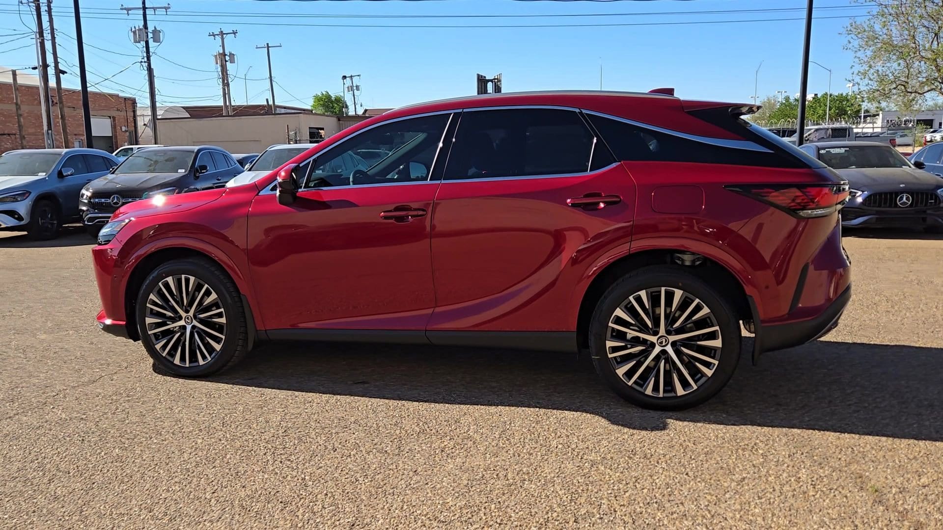 View vehicle photo 6