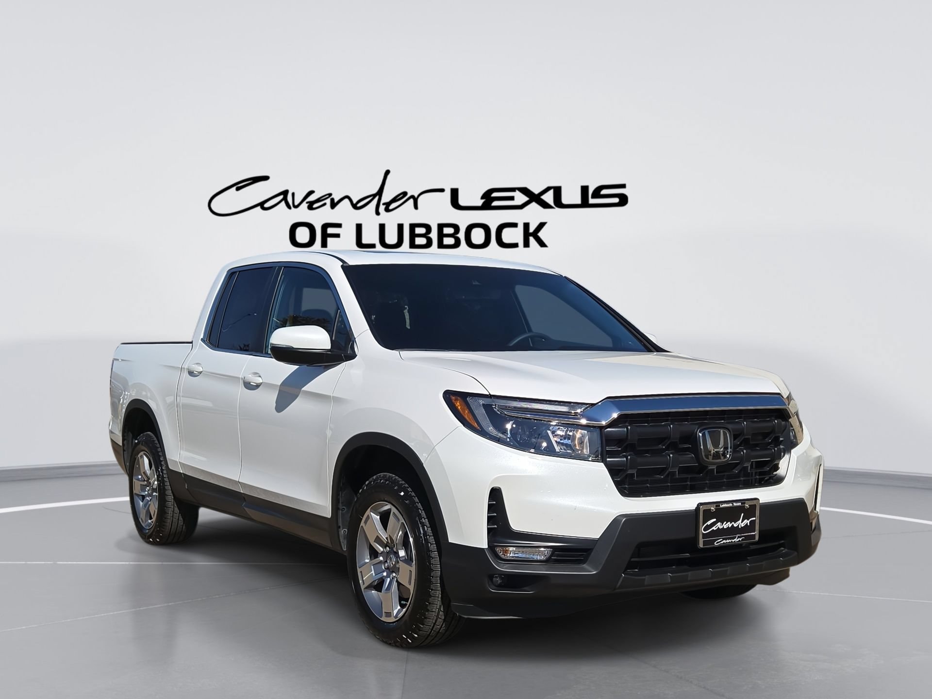 Platinum White Pearl 2026 Honda Ridgeline Pickup Truck All-Wheel Drive 9-Speed Automatic Overdrive