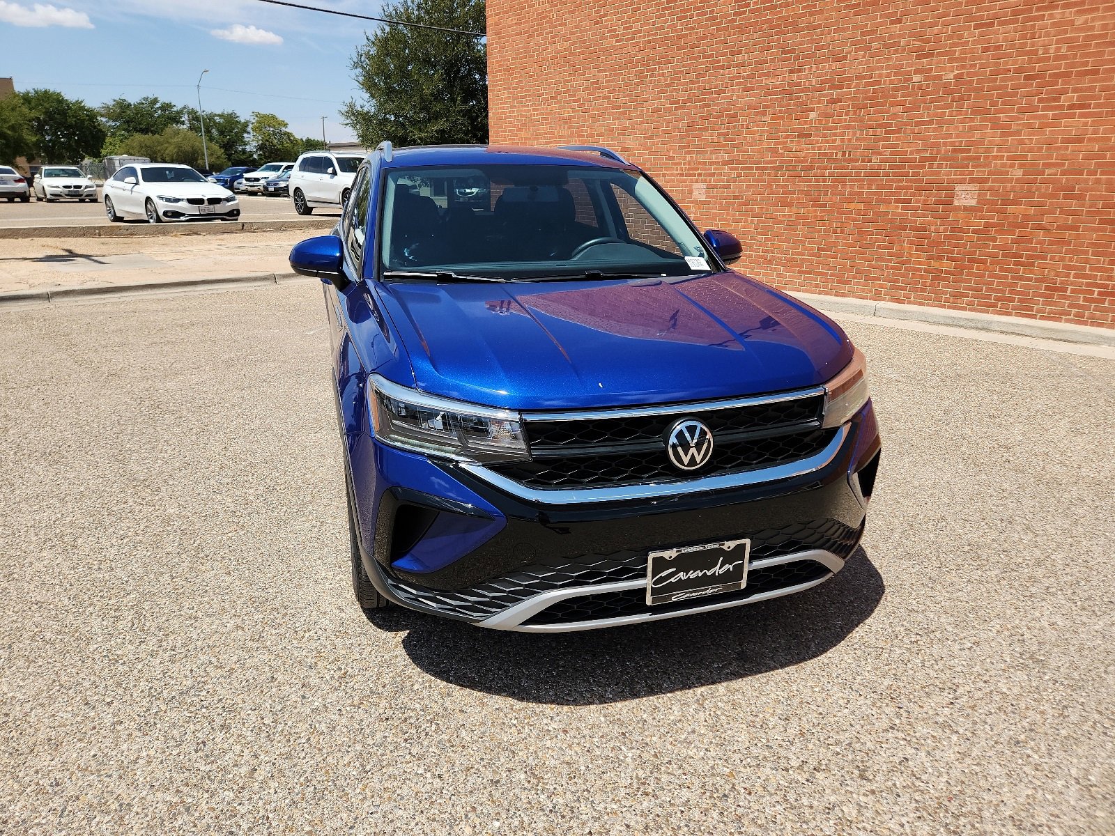 Used 2022 Volkswagen Taos SE with VIN 3VVWX7B20NM067989 for sale in Lubbock, TX