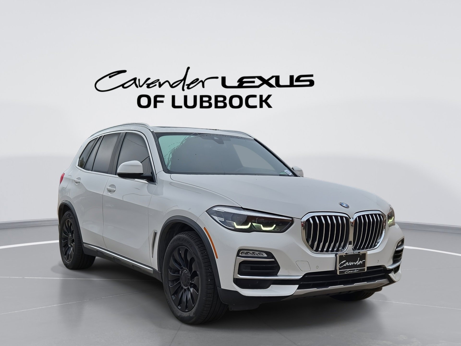 2019 BMW X5 40i's photo