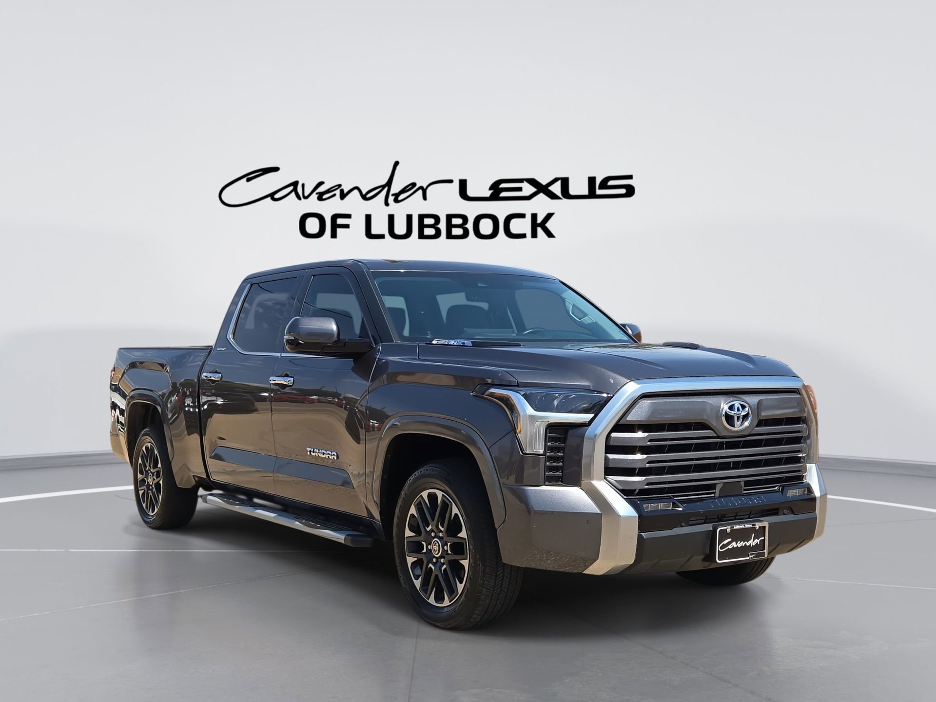 2023 Toyota Tundra Limited Hybrid 4WD CrewMax 6.5' Bed's photo