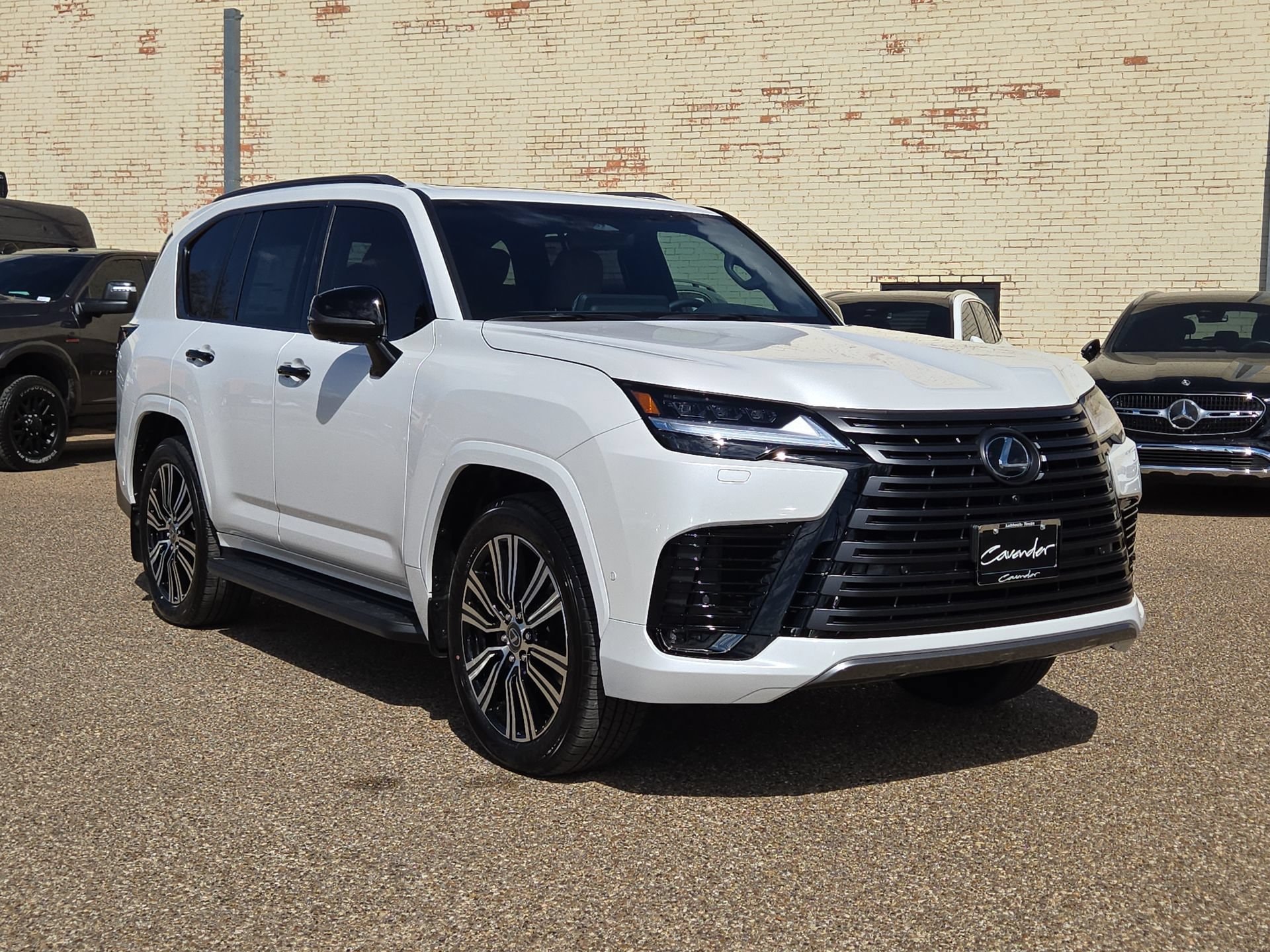 Eminent White Pearl 2026 Lexus LX Hybrid SUV / Crossover All-Wheel Drive Automatic