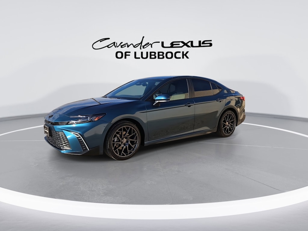 Used 2025 Toyota Camry SE Convenience