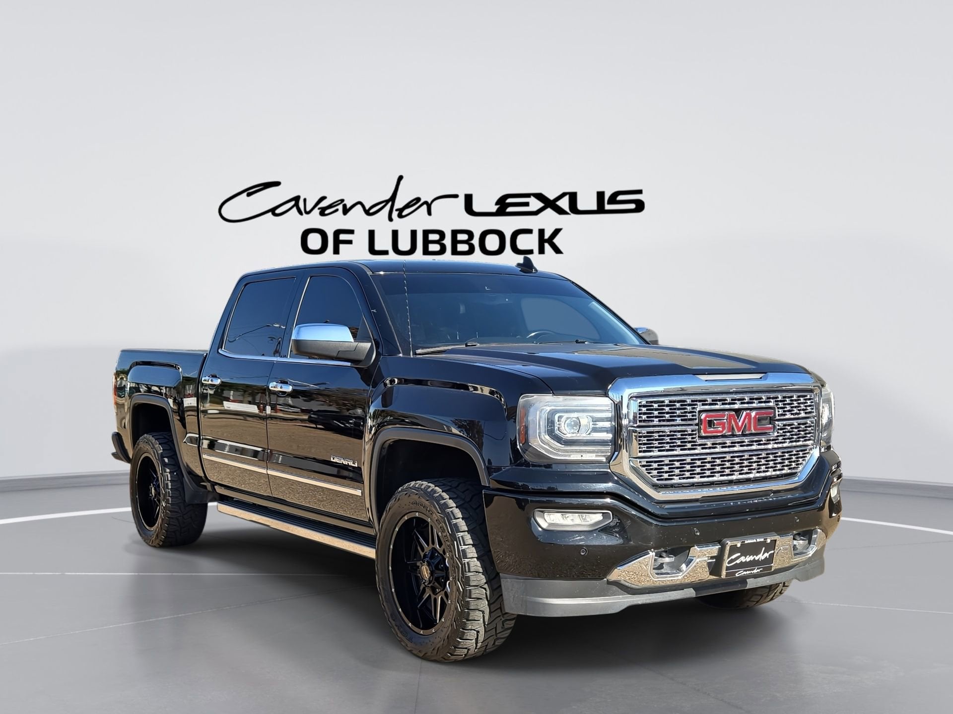 2018 GMC Sierra 4WD Crew Cab Short Box's photo