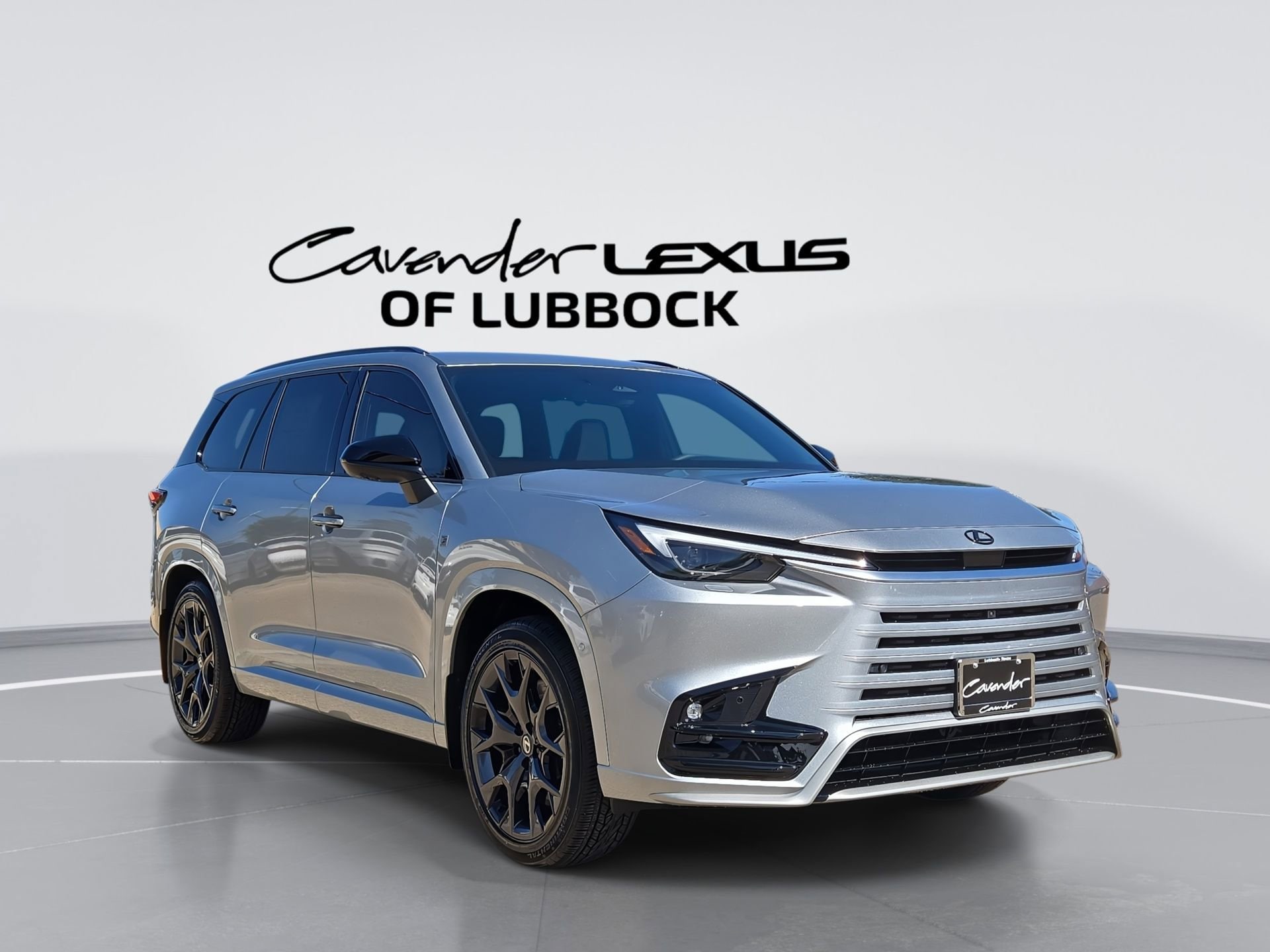 2026 Lexus TX 500h's photo