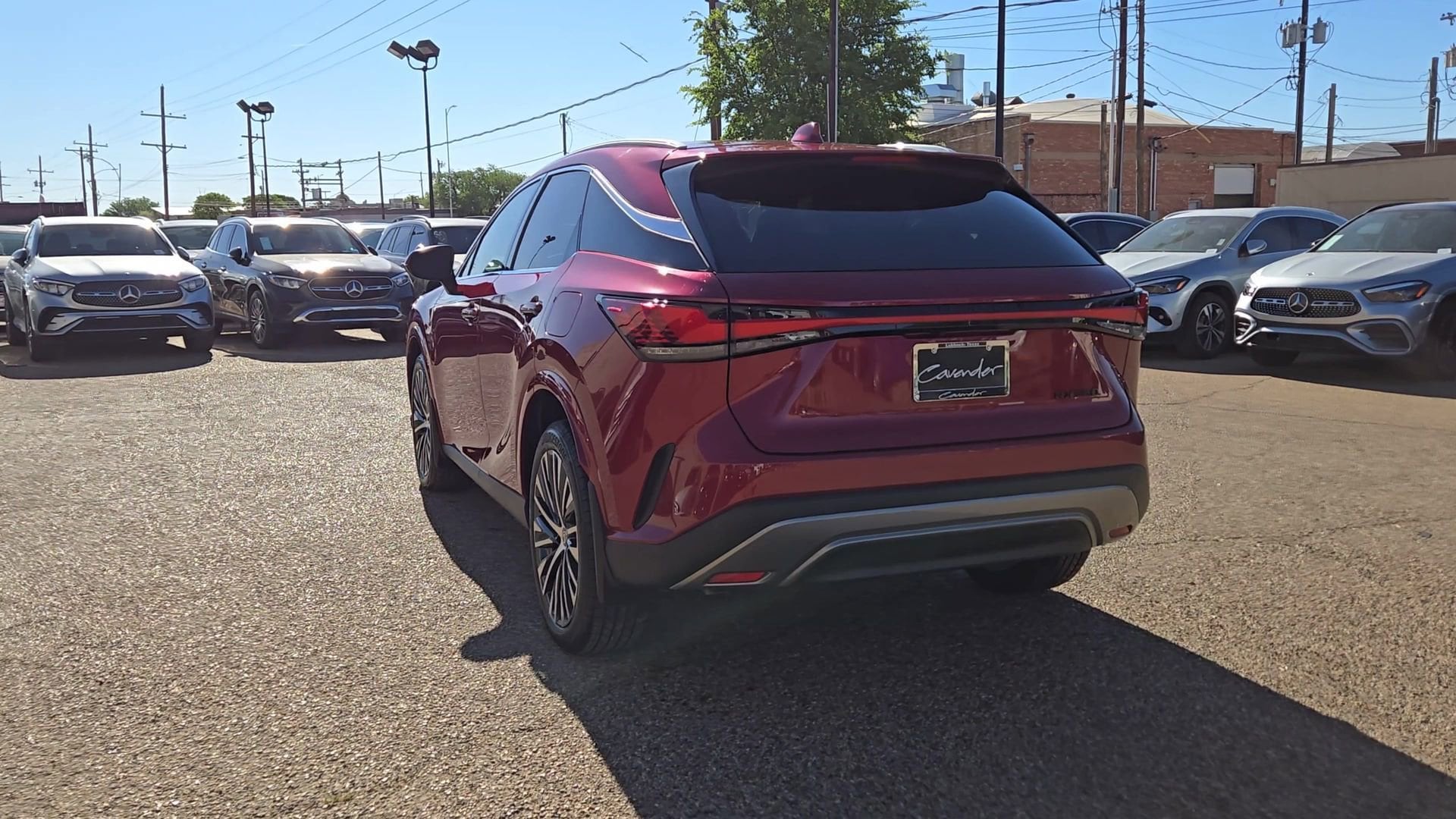 View vehicle photo 7