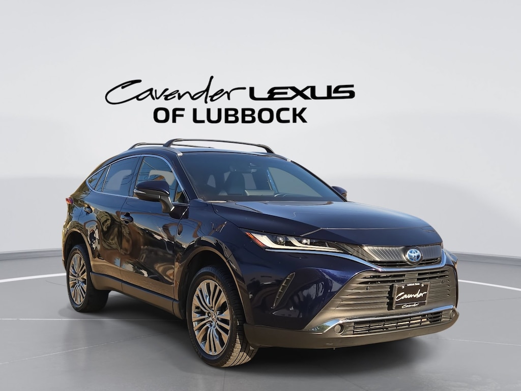 Used 2022 Toyota Venza XLE