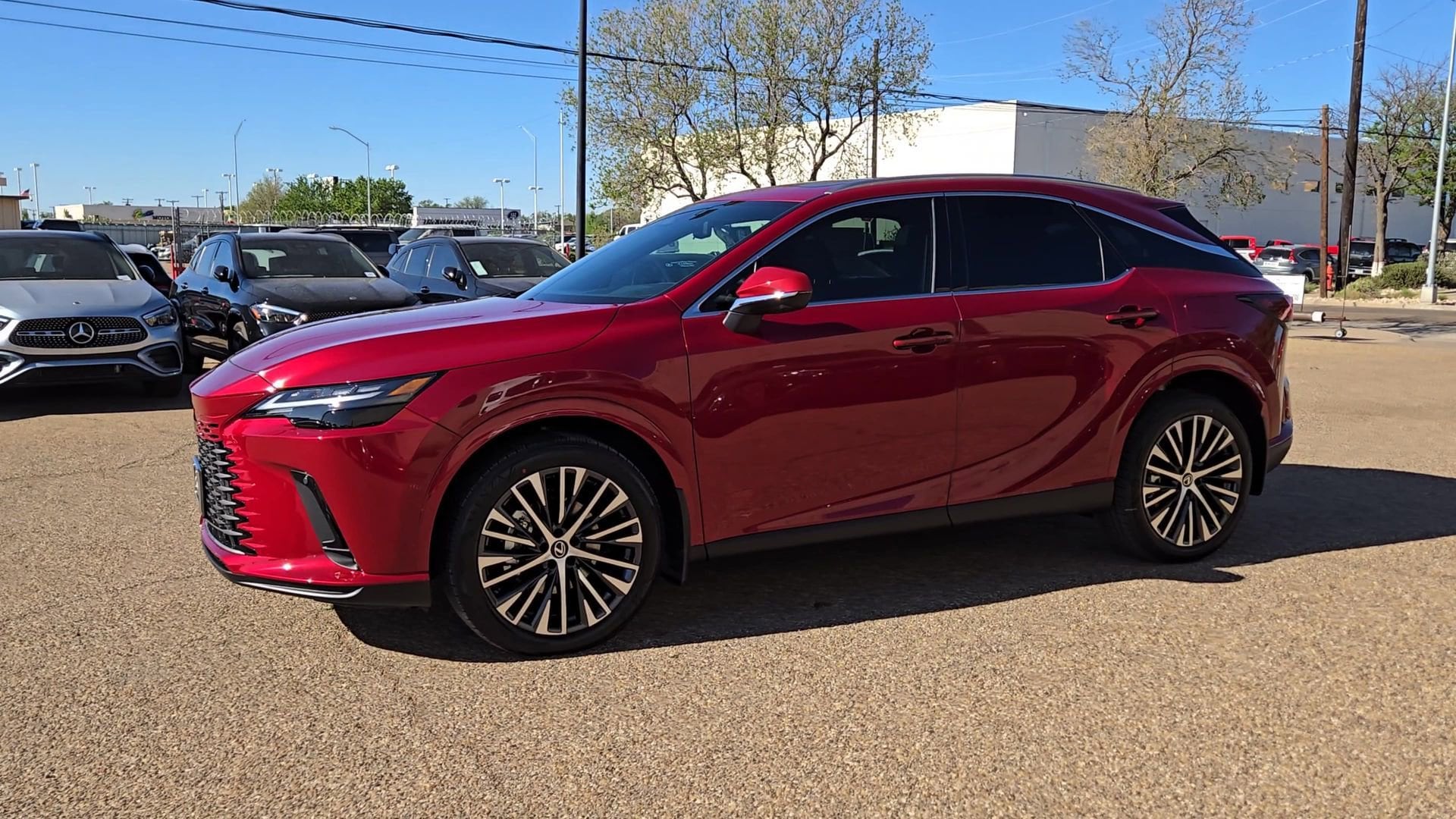 View vehicle photo 5