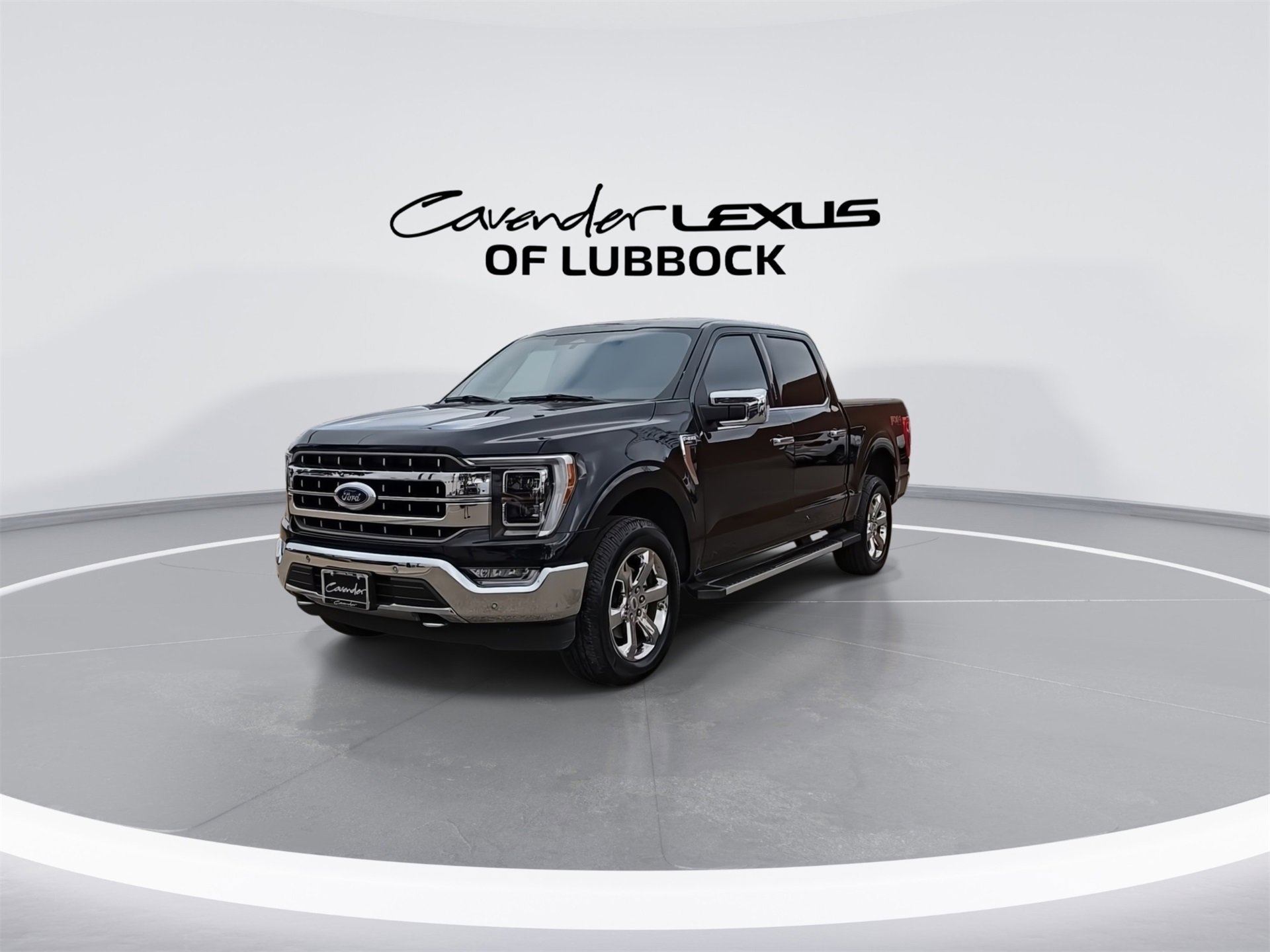 2023 Ford F-150 Lariat FX4 photo 3