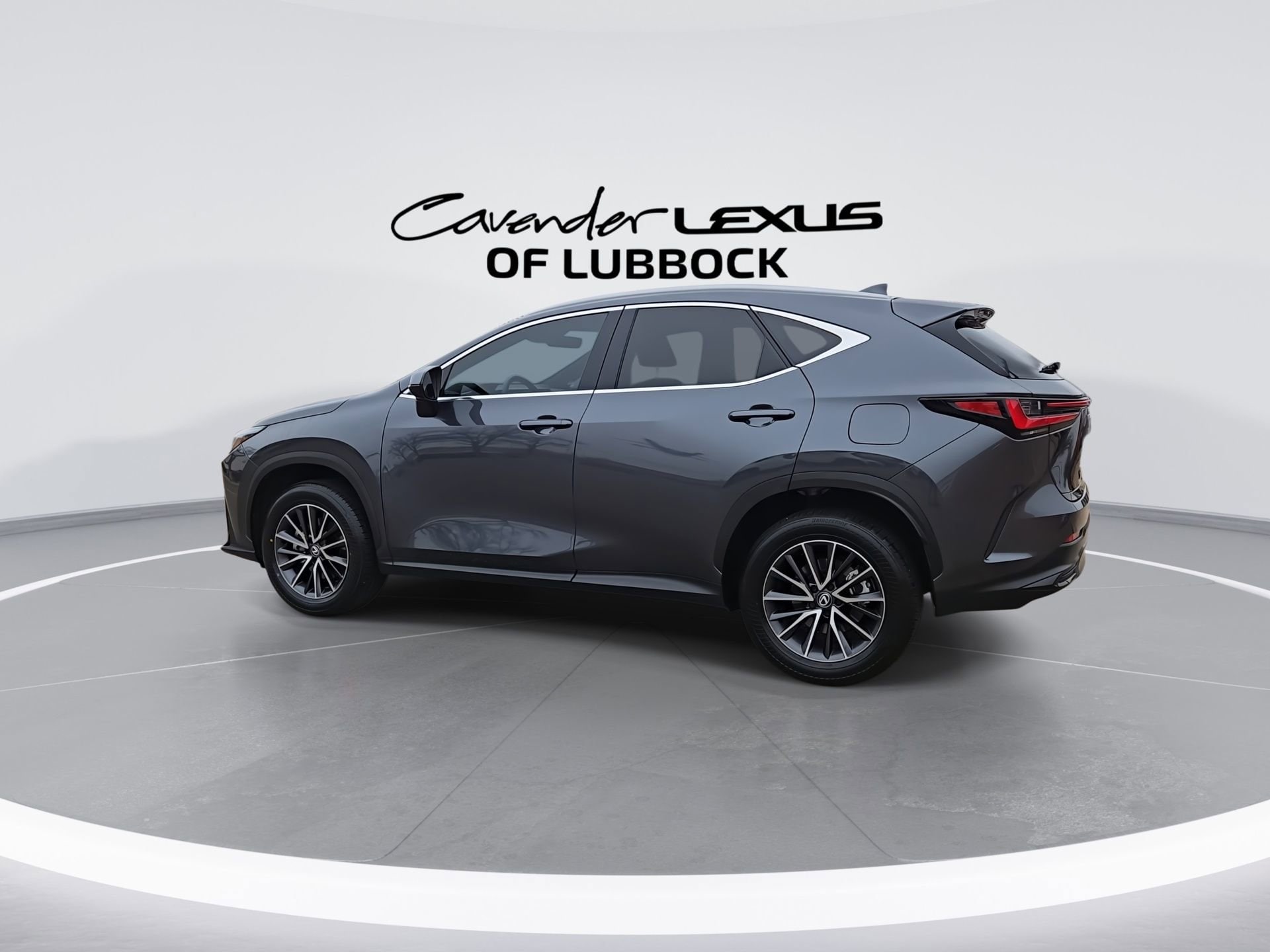 View vehicle photo 6