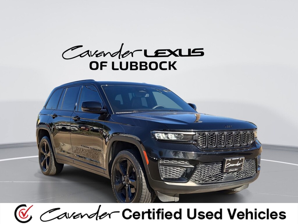 Used 2023 Jeep Grand Cherokee Altitude SUV