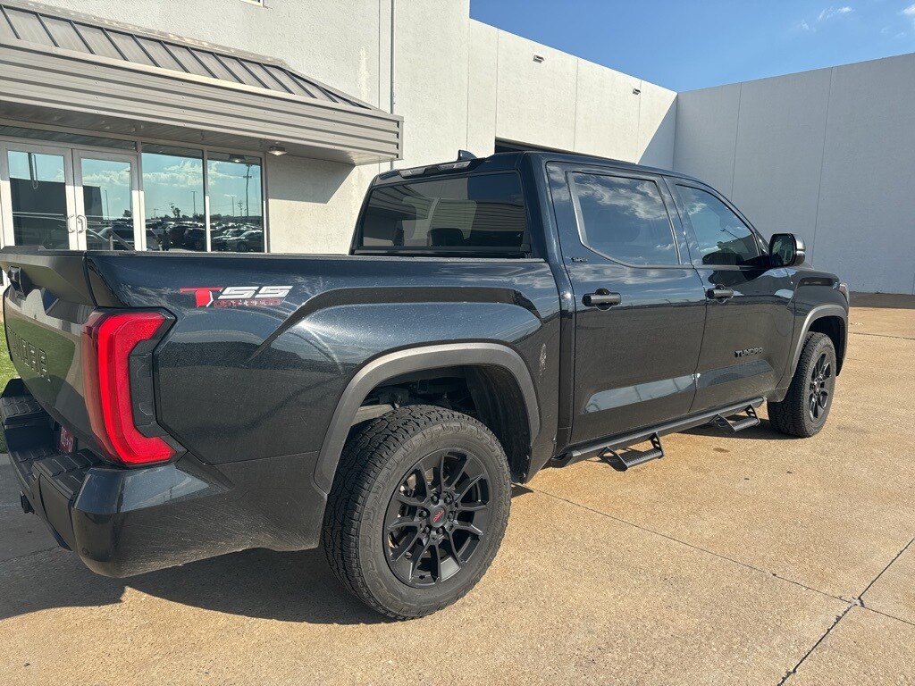 2023 Toyota Tundra SR5 photo 3