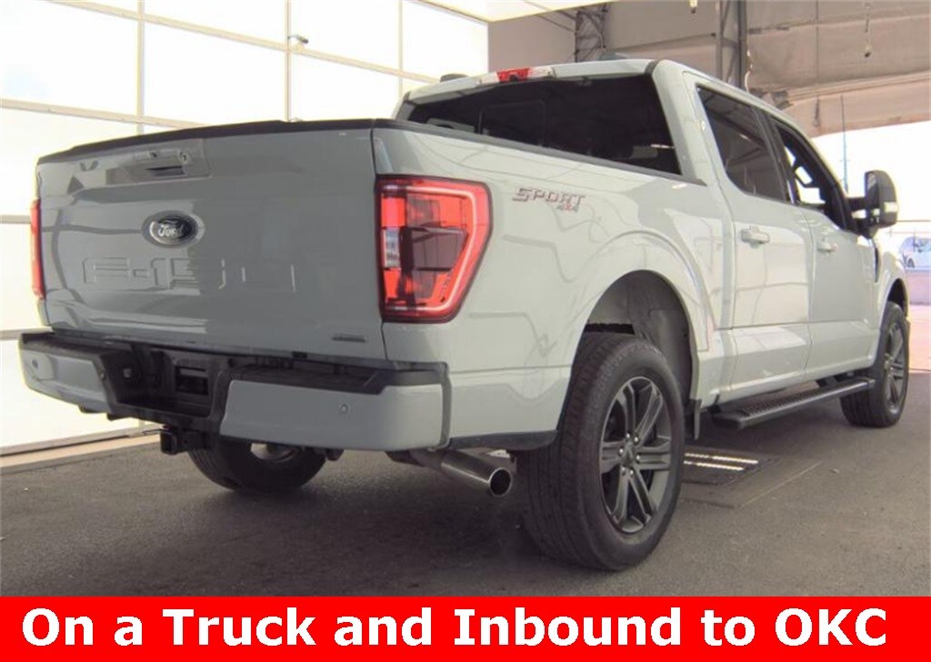 2023 Ford F-150 XLT photo 2