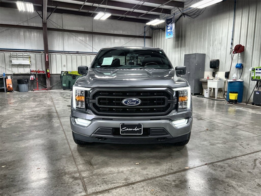 2022 Ford F-150 XLT photo 2