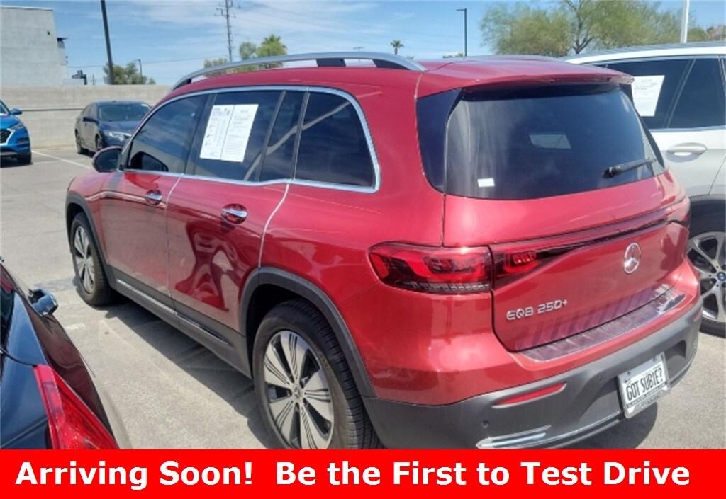 2023 Mercedes Benz EQB photo 3