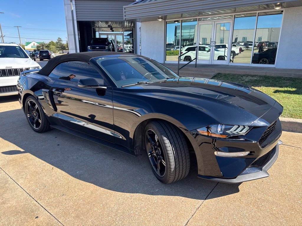 2019 Ford Mustang Convertible 