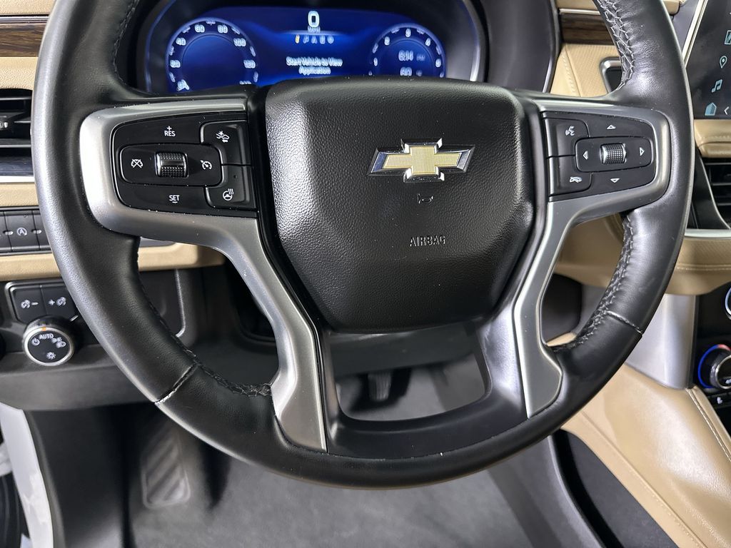 2024 Chevrolet Suburban Premier - Photo 11