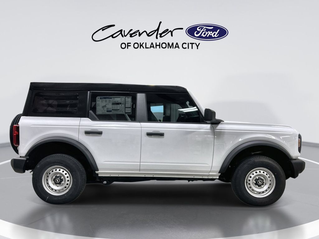 2025 Ford Bronco 4-Door Base - Photo 9