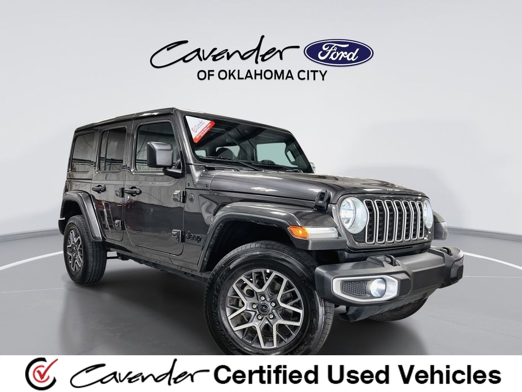 2025 Jeep Wrangler Sahara's photo