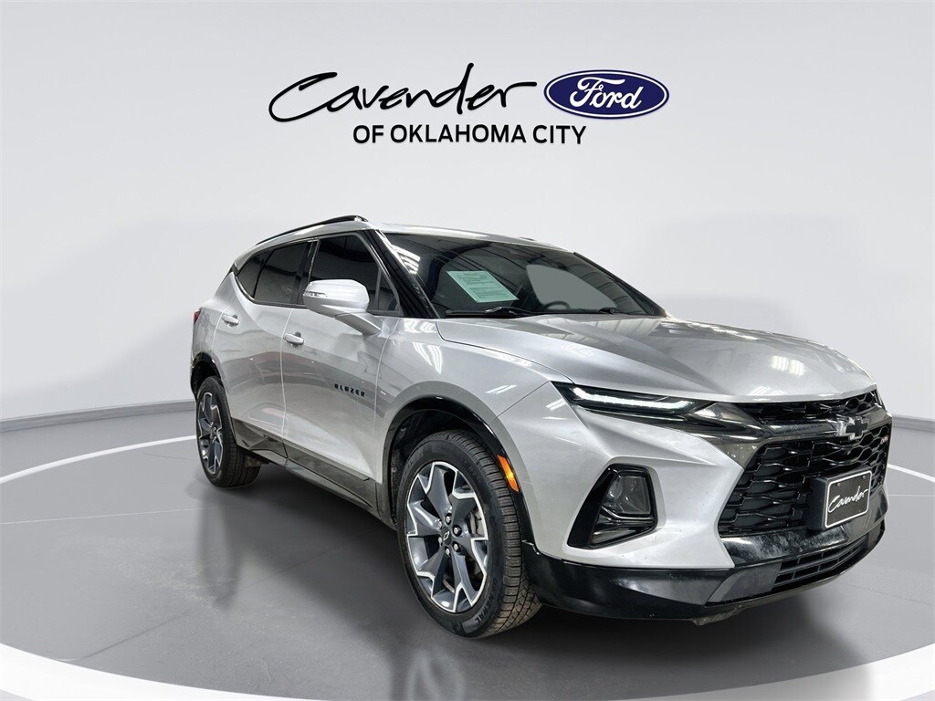 2020 Chevrolet Blazer RS photo 2