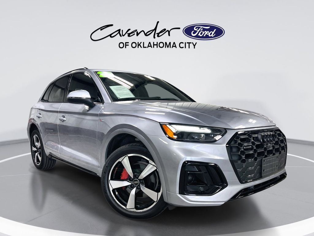 2024 Audi Q5 45 Premium Plus's photo
