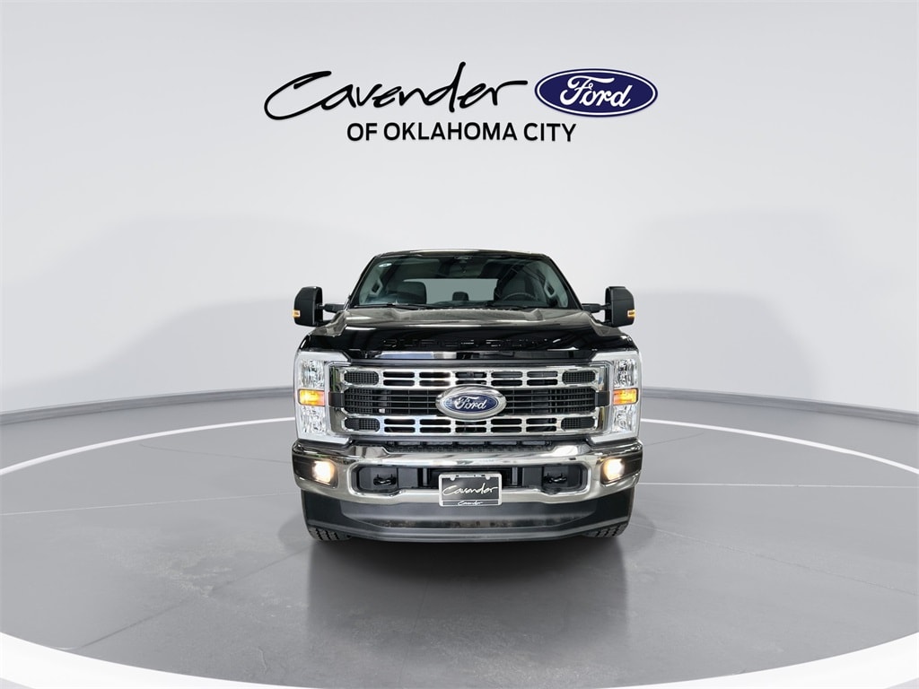 New 2025 Ford Super Duty F-350 XLT FX4 Off Road Truck Crew Cab