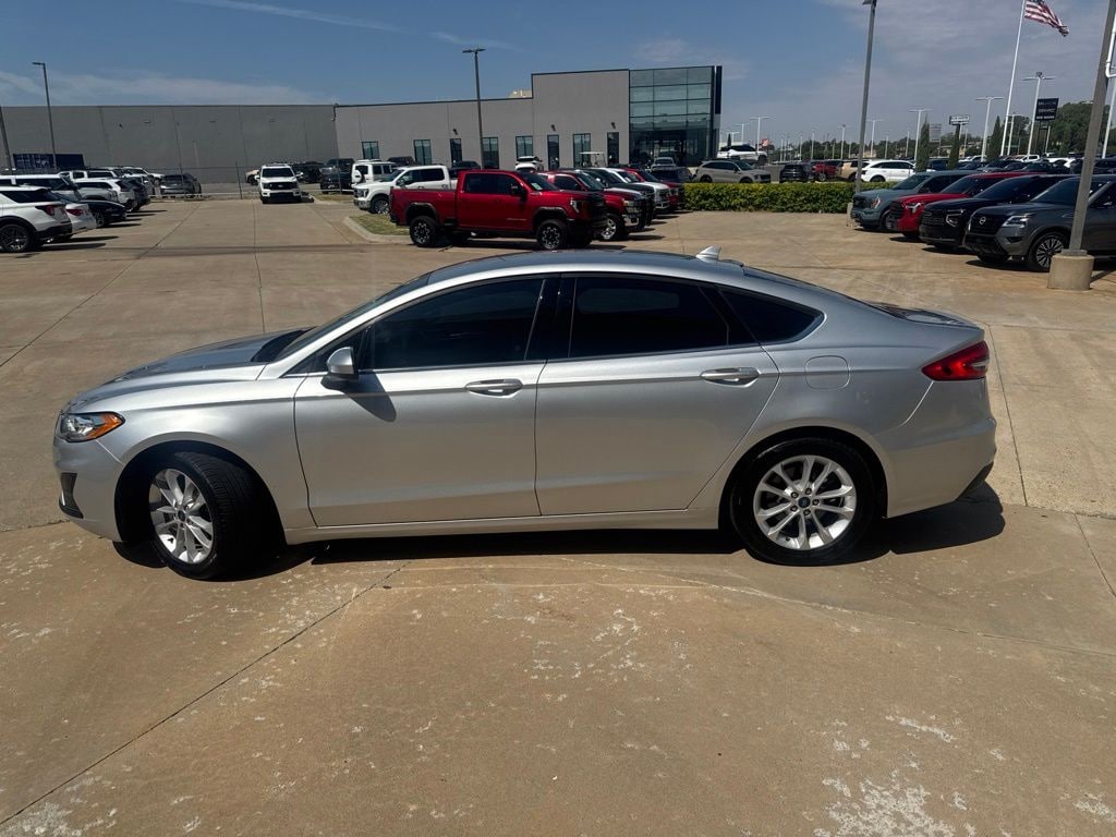 Used 2019 Ford Fusion SE Sedan