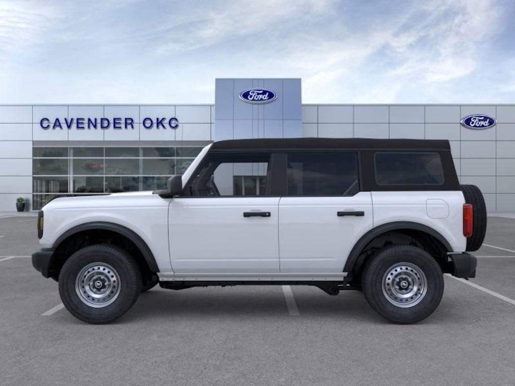 New 2025 Ford Bronco Base SUV