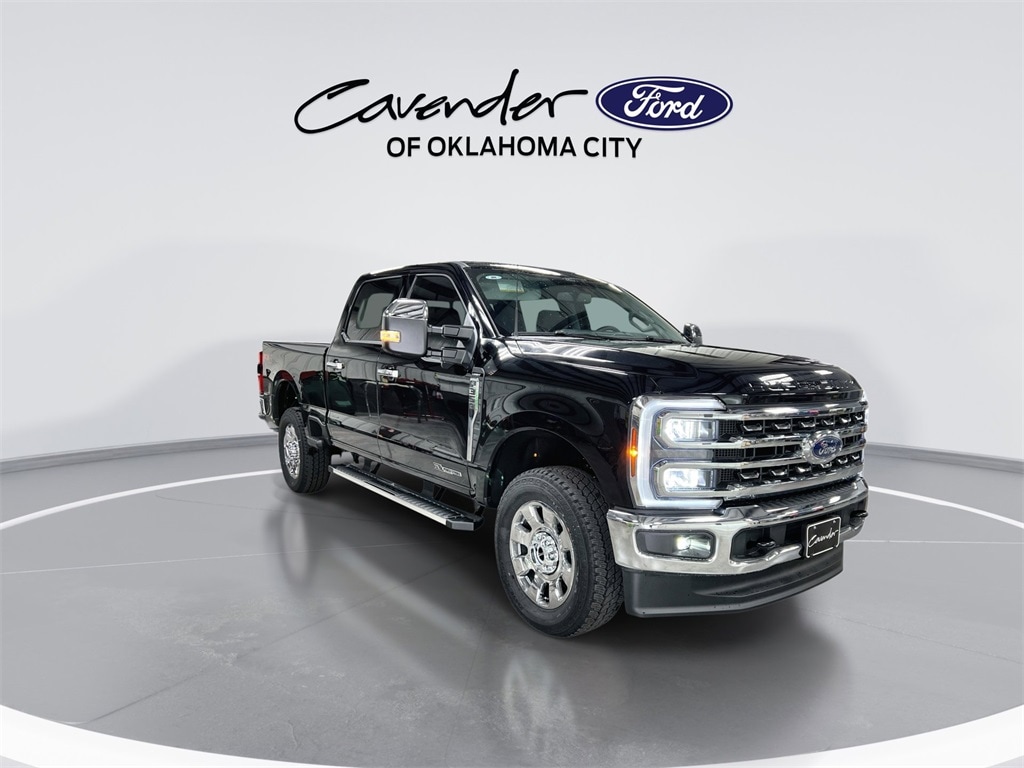 New 2026 Ford Super Duty F-350 Lariat FX4 Off Road Truck Crew Cab