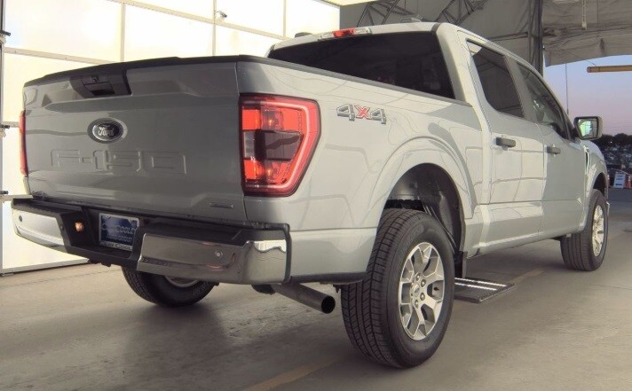 2023 Ford F-150 XLT photo 4