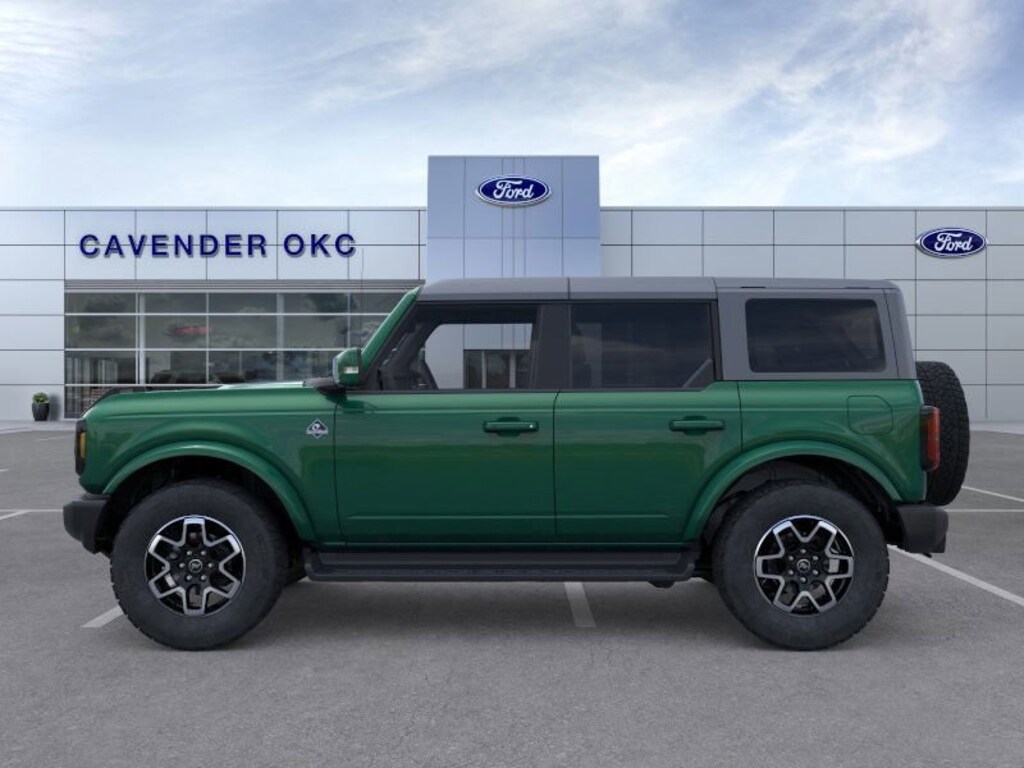 New 2025 Ford Bronco Outer Banks SUV