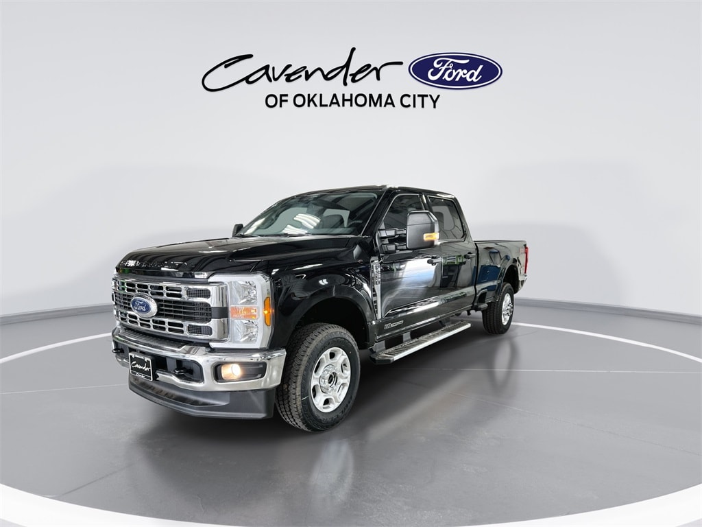 New 2025 Ford Super Duty F-350 XLT FX4 Off Road Truck Crew Cab
