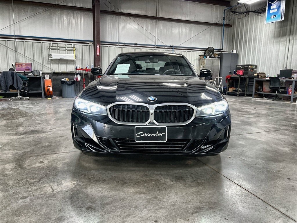 2025 Bmw 330i 330i xDrive photo 3